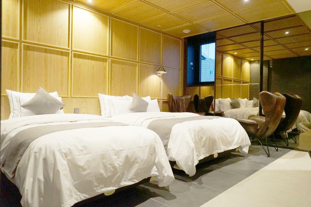 Astro Hotel Yongin Exterior foto